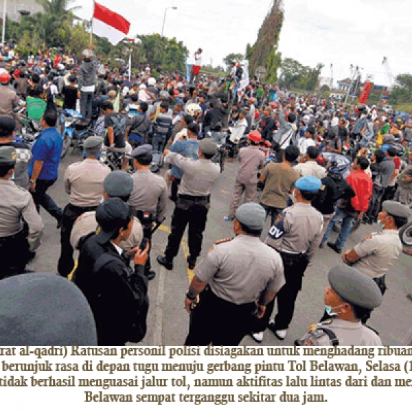 Ribuan Buruh Kembali Blokir Akses Tol Medan-Belawan