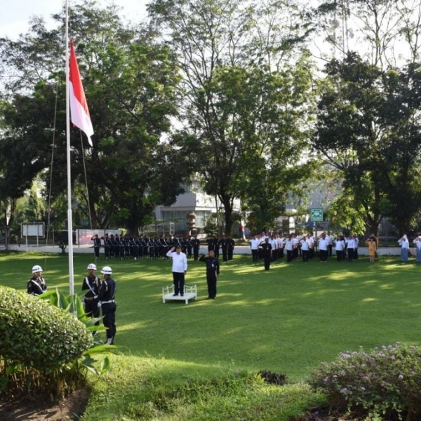 Ceremony commemorating Mother's Day