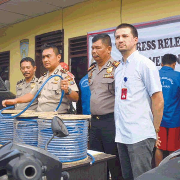 KIM Warehouse Demolisher syndicate arrested