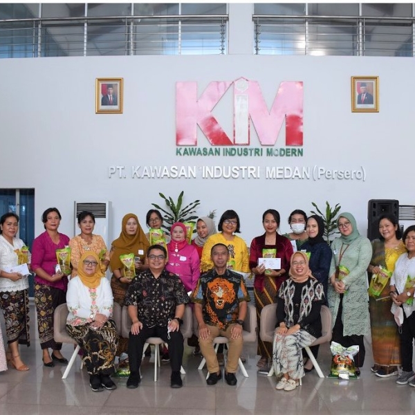 PT KIM (Persero) celebrates Kartini Day 2022