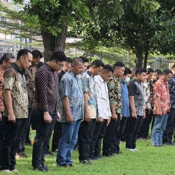 PT Kawasan Industri Medan held a ceremony to commemorate the Pancasila Birth Day