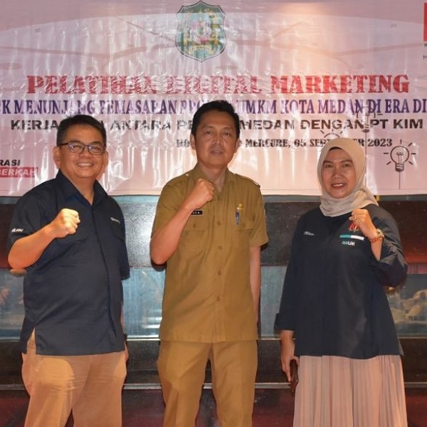 PT Kawasan Industri Medan held a Digital Marketing Training session for MSME traders in Medan