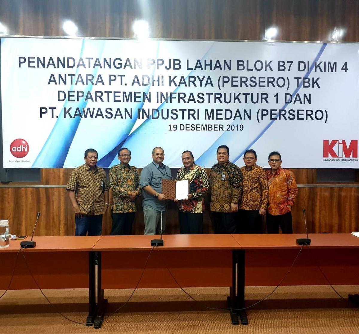 Signing of the Preliminary Purchase Agreement (PPJB) between PT Kawasan Industri Medan and PT Adhi Karya Tbk