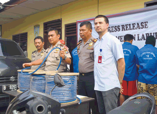 KIM Warehouse Demolisher syndicate arrested