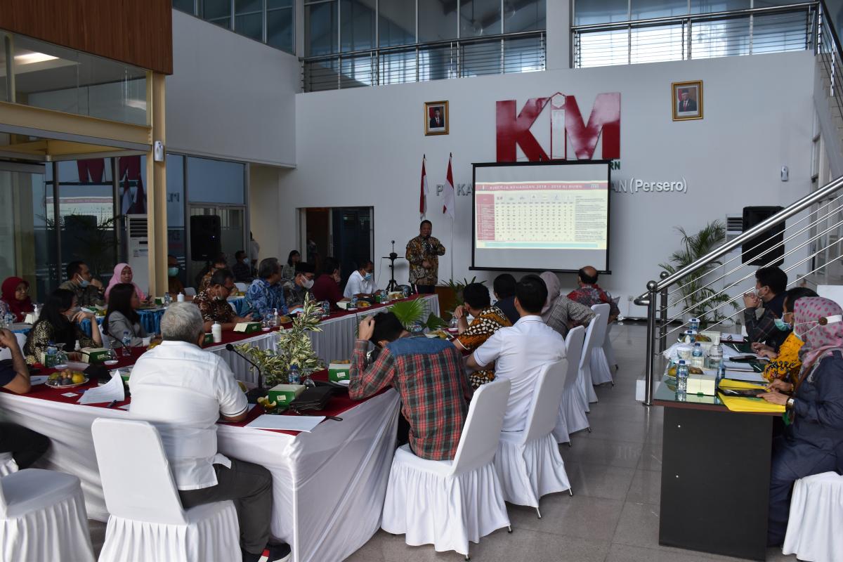 Working Visit of the Special Committee for Archipelago Bonded Zone (KBN) DKI Jakarta DPRD at PT. Kawasan Industri Medan (Persero)